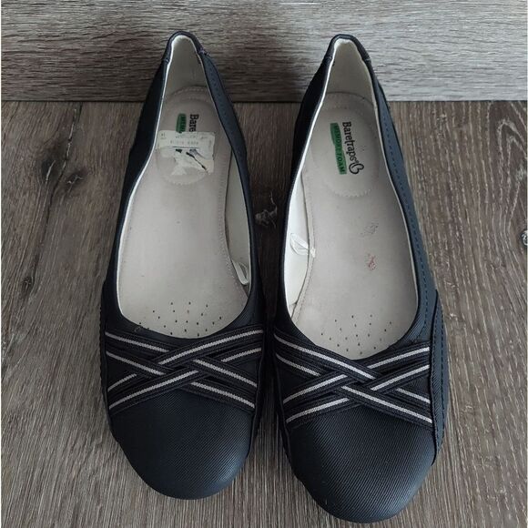 Baretraps Pralie Black Flat Slip On Shoes Size 10W - Picture 3 of 9